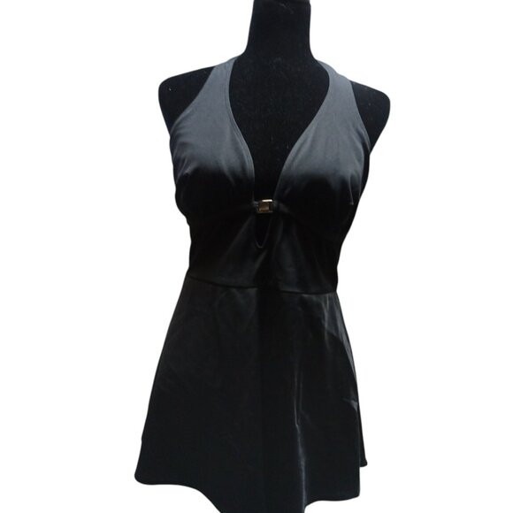 2X Torrid's 18 20 One Piece Skirted Blk Swimsuit - Picture 2 of 7